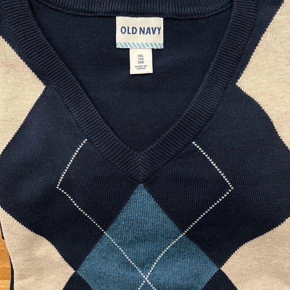Old Navy Liz Claiborne Lot of 3 Argyle Sweaters - Picture 6 of 8